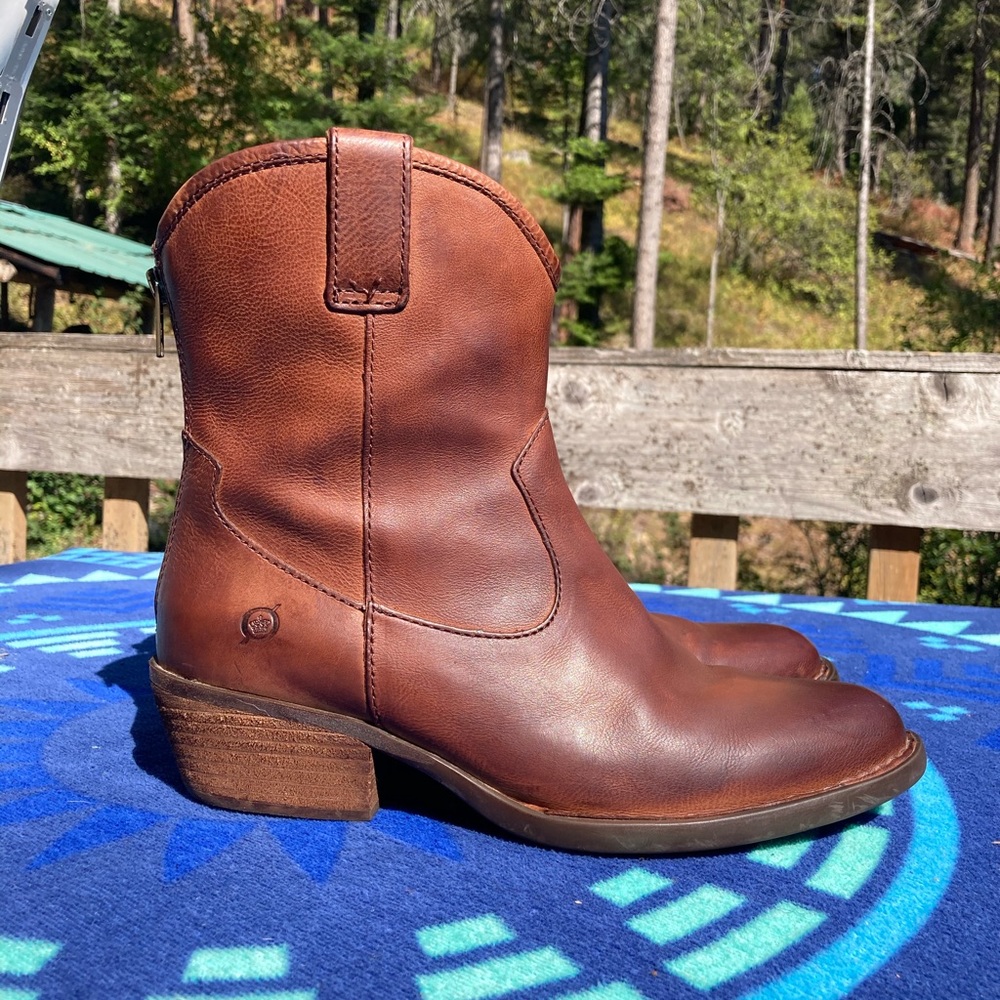 Women’s Born Western Style Booties